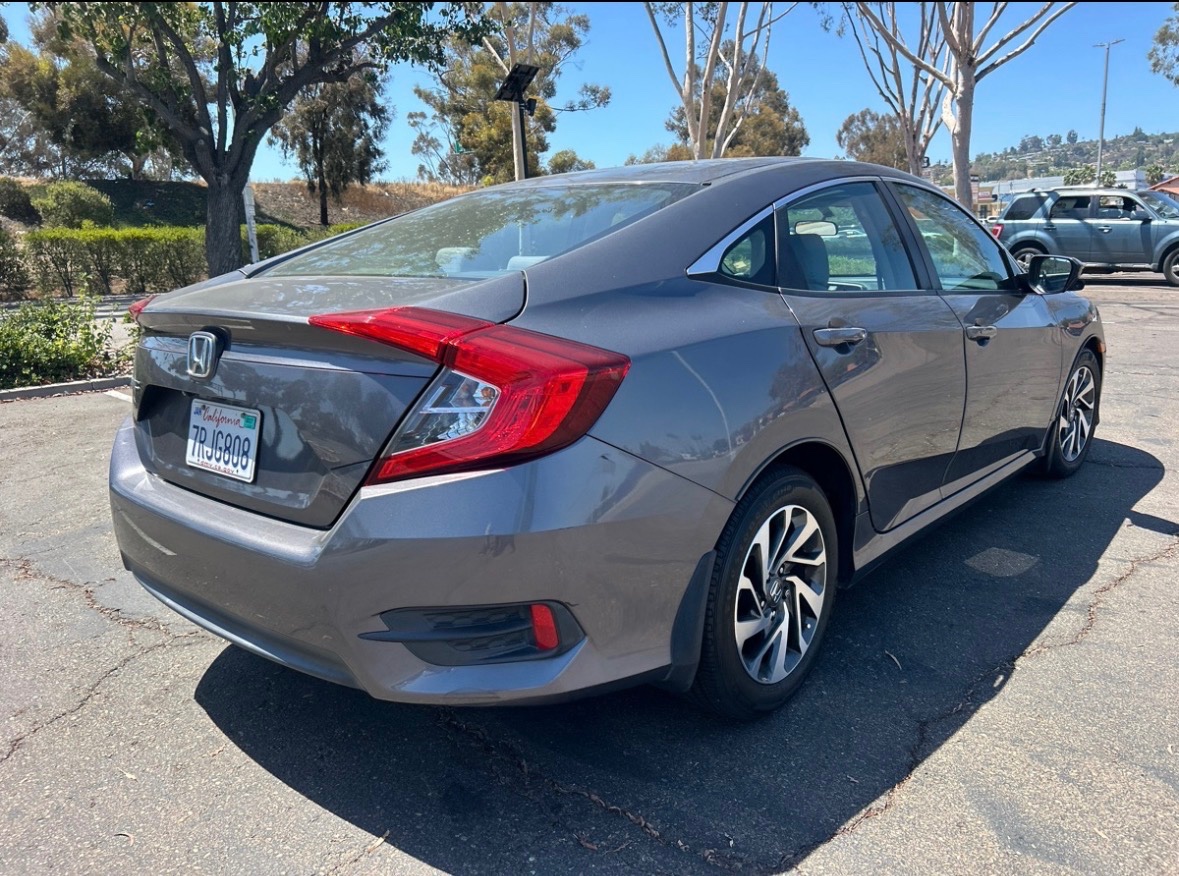 2016 Honda Civic EX — photo 5 of 10