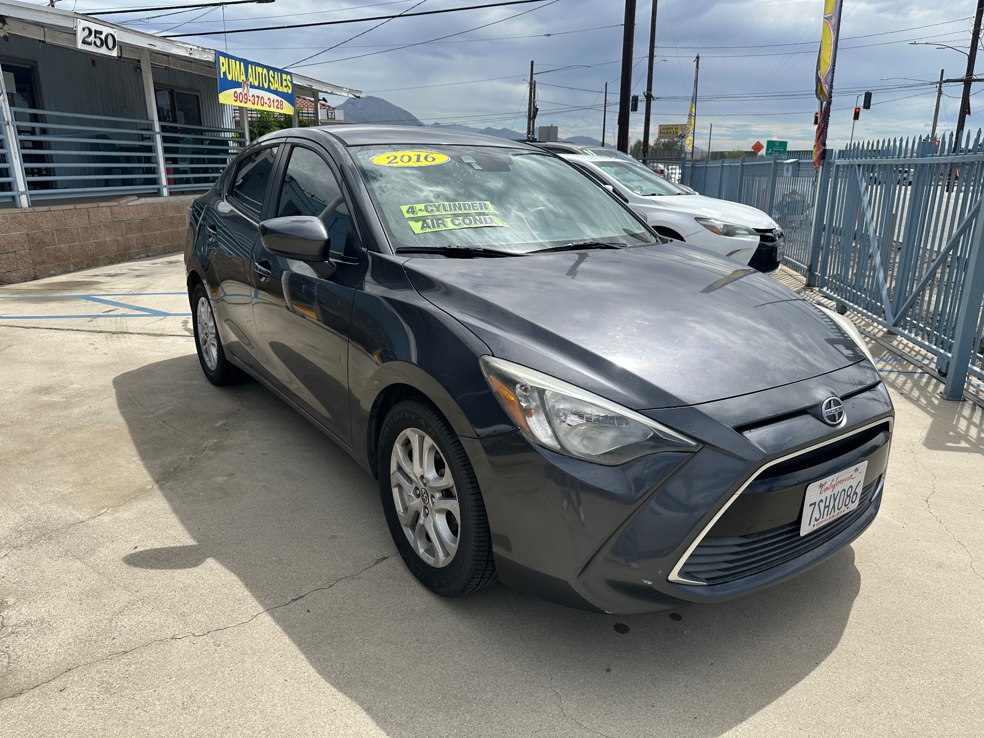 2016 Scion iA N/A — photo 3 of 11