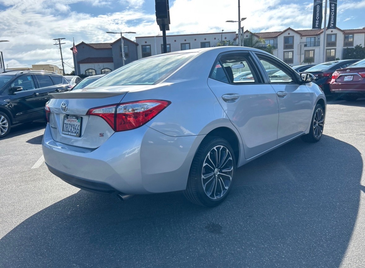 2016 Toyota Corolla S Plus — photo 5 of 9