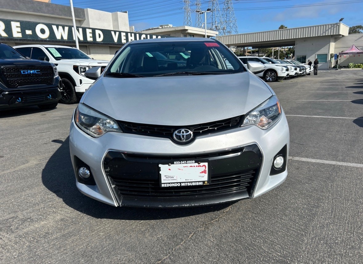 2016 Toyota Corolla S Plus — photo 2 of 9