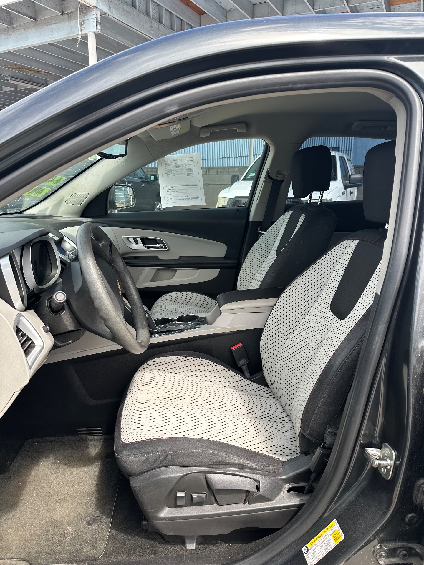 2014 Chevrolet Equinox  — photo 8 of 12