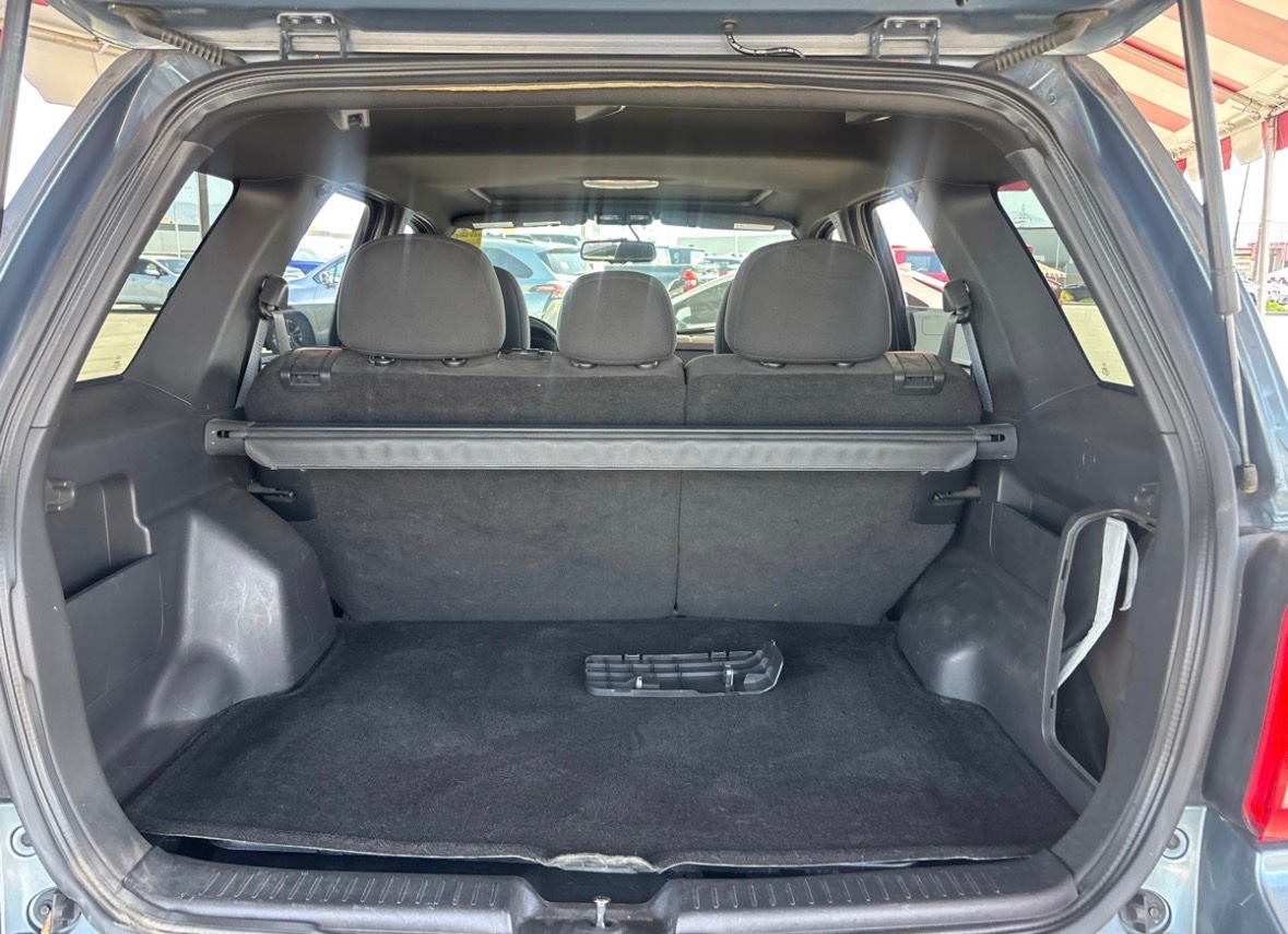 2012 Ford Escape XLT — photo 13 of 13