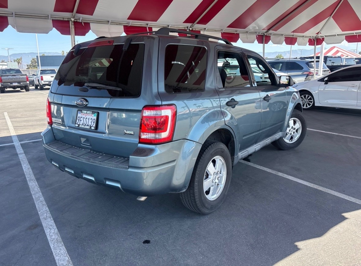 2012 Ford Escape XLT — photo 5 of 13